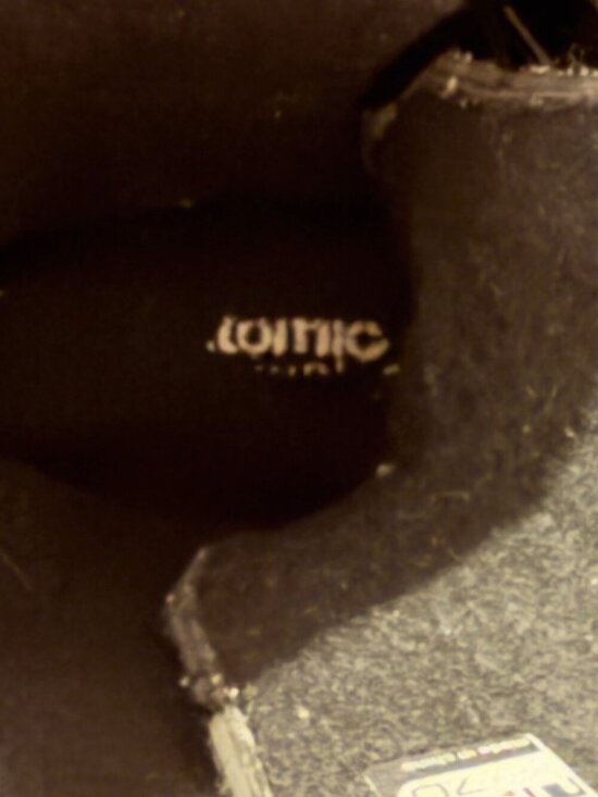 Atomic Snowboard Boots Size US 8 Black With Patterned Design - Mens Snow Gear main image 8